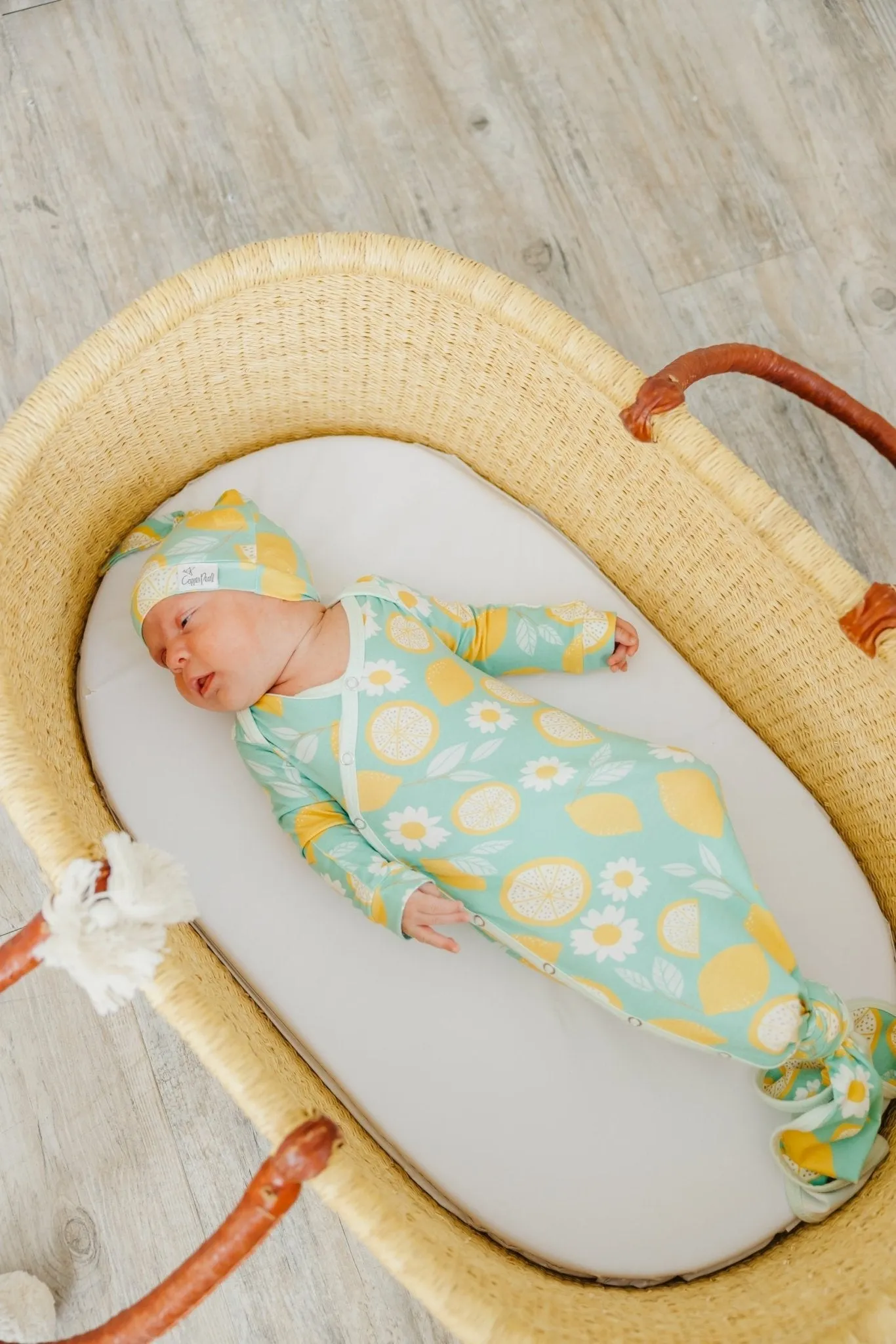 Newborn Knotted Gown - Lemon