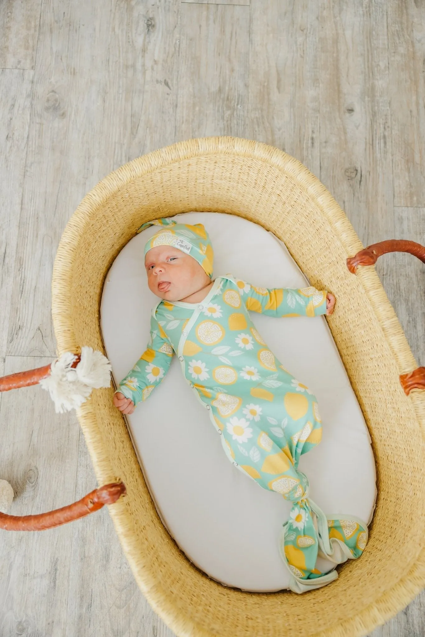 Newborn Knotted Gown - Lemon