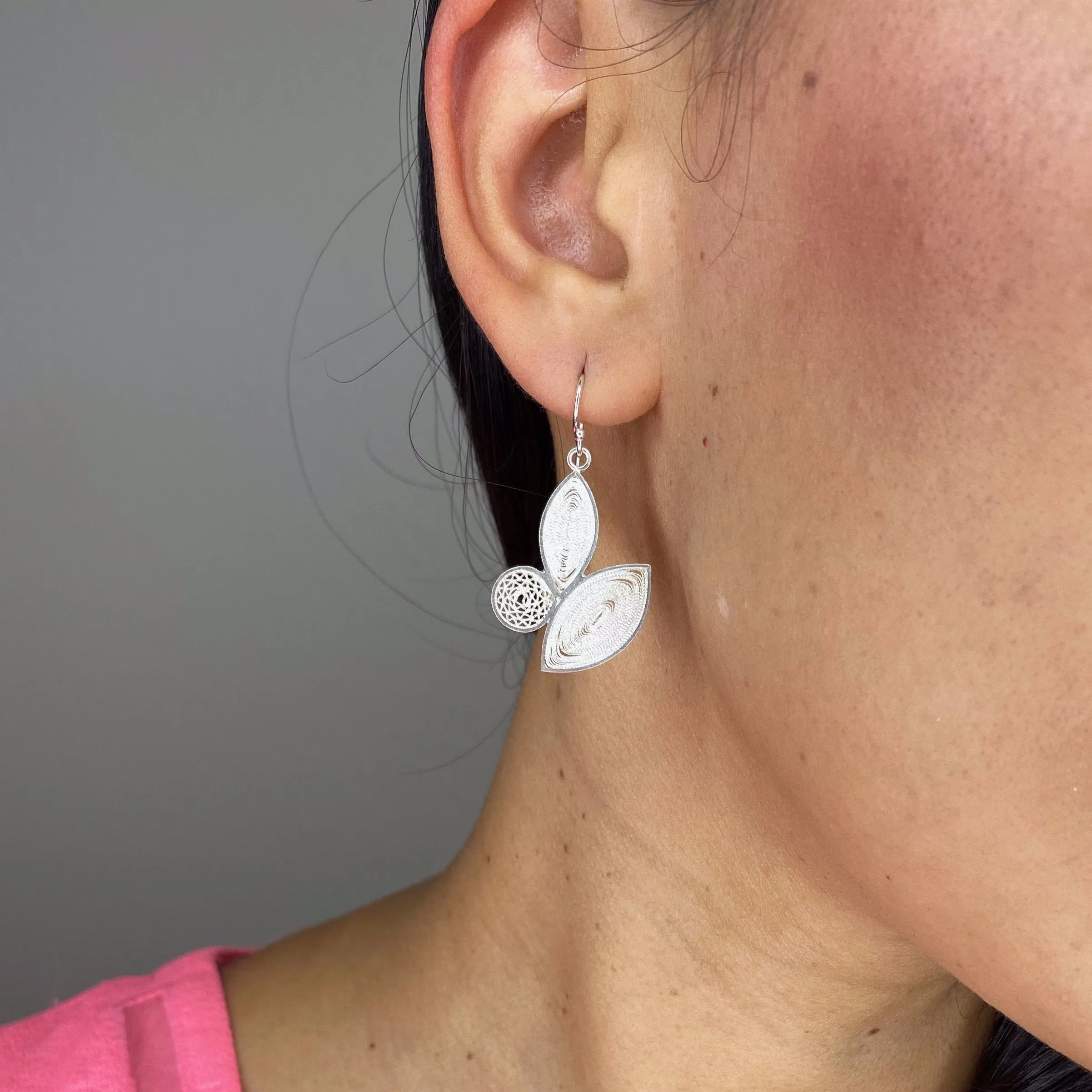 SEEDEL GOLD MEDIUM EARRINGS FILIGREE