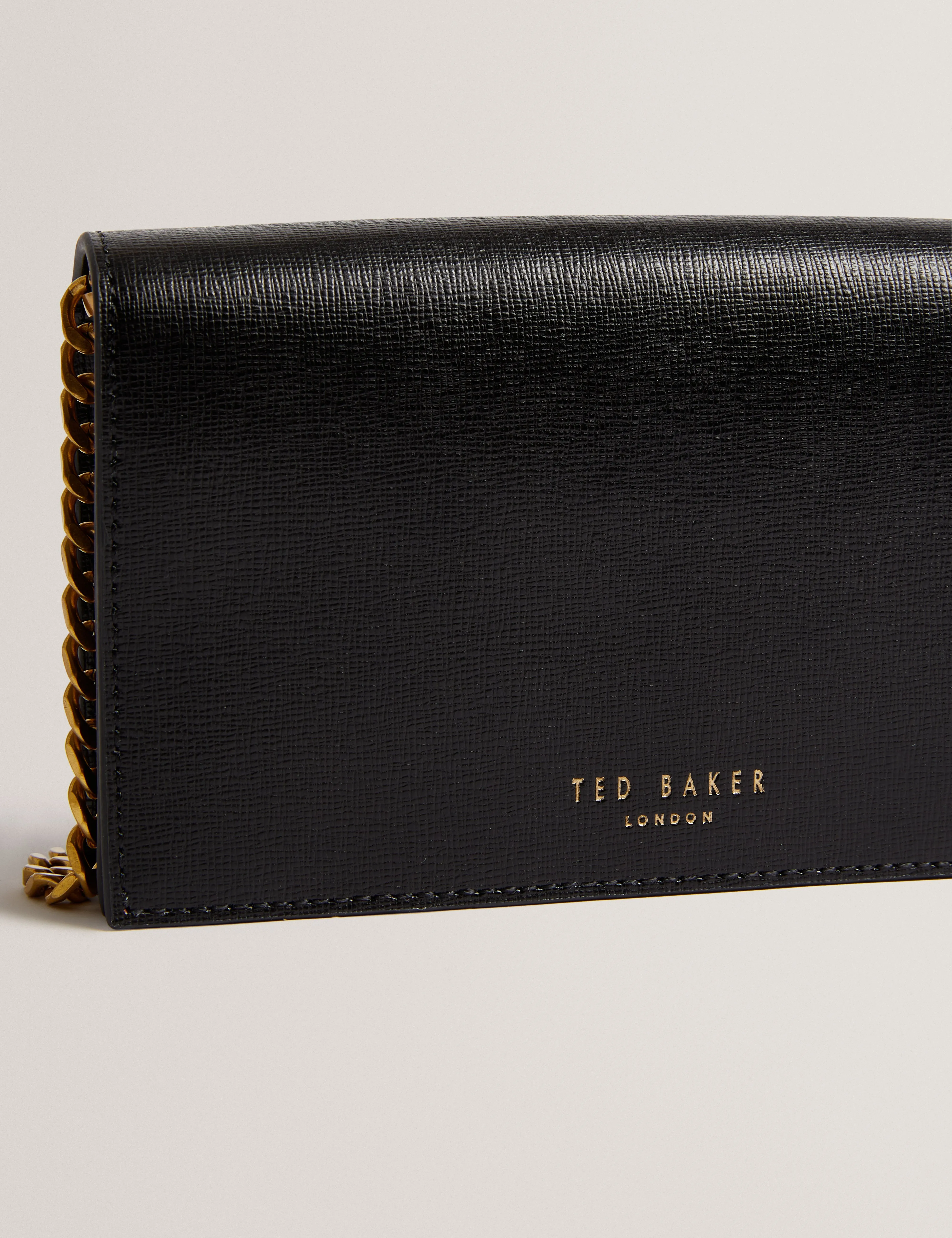 Tabina Travel Novelty Purse On Chain Black